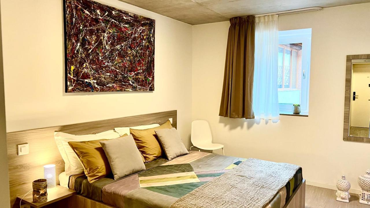 Regina Bed & Breakfast 阿尼奥 外观 照片